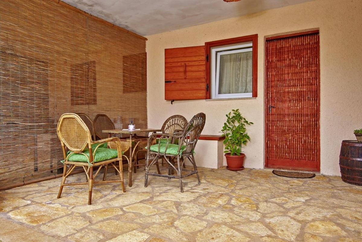 Вилла Stara Hiza In Sveti Petar U Sumi Экстерьер фото