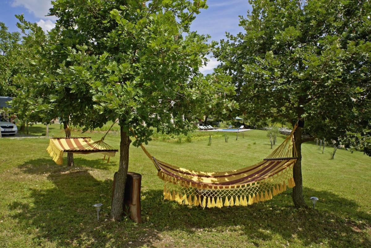Вилла Stara Hiza In Sveti Petar U Sumi Экстерьер фото